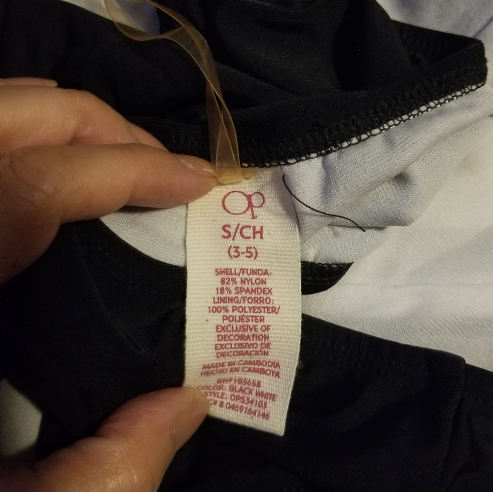 OP bathing suit. - Picture 4 of 4